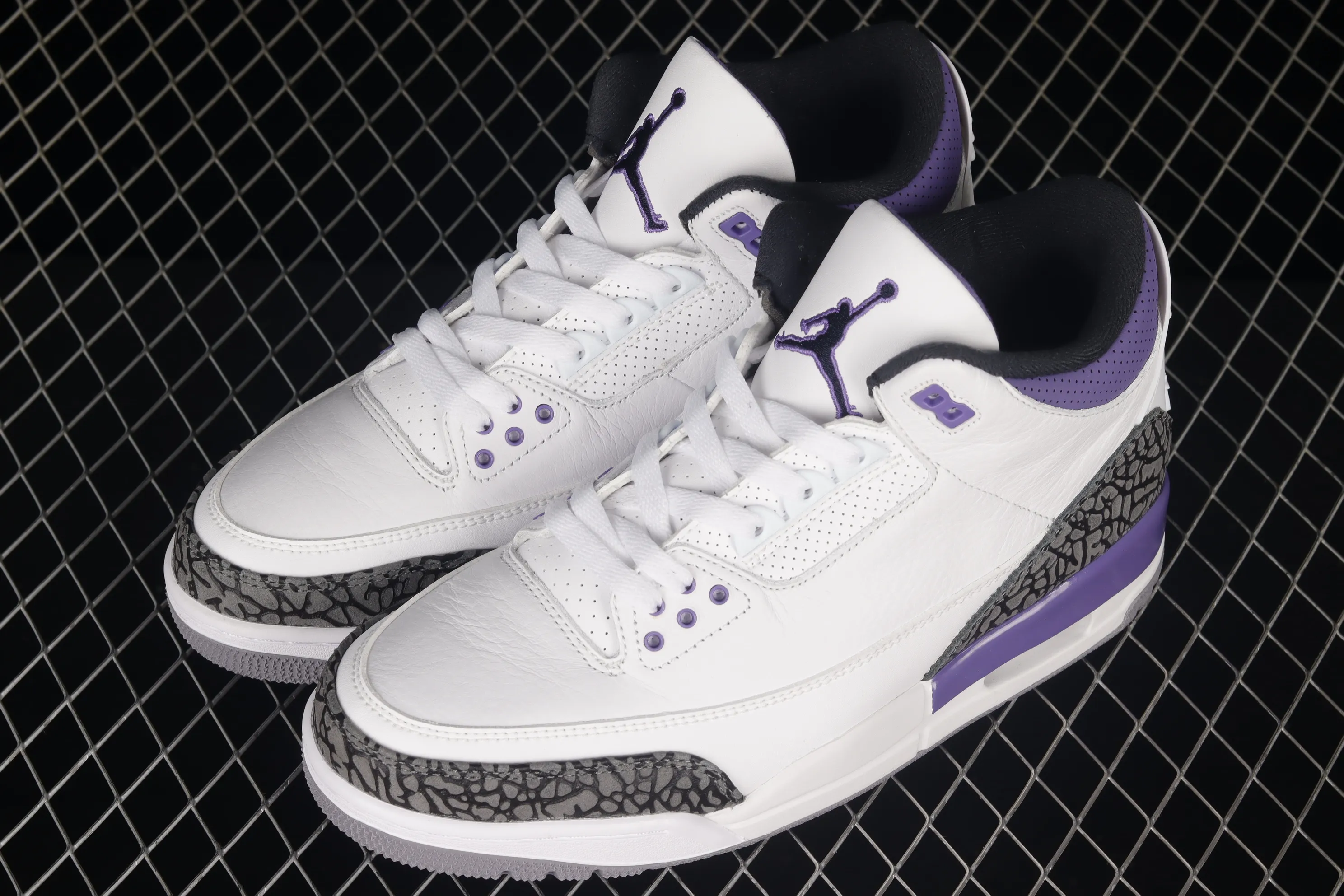 All categories Air Jordan Jordan series basketball shoes Air Jordan 3 Air Jordan 3 "Pine Green" AJ3 Joe 3 Villain Purple CT8532-105